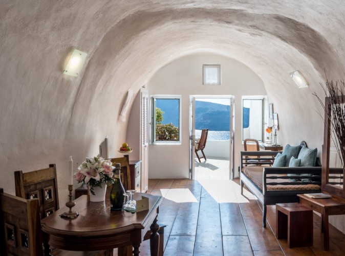 021_Fanari_Oia_Schoene Aussichten Touristik_Wohnbeispiel_1